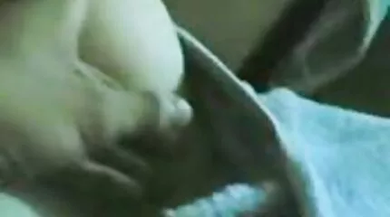 Ung kille svenska erotiska filmer sprida Maa