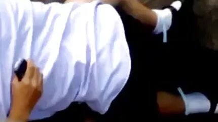 Tjej i leggings cums från svensk sexfilm anal onani