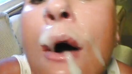 Vulva licking