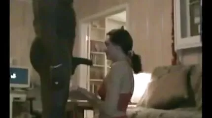 Ryska flickan äldre porr böjd doggy style jävla i naturen